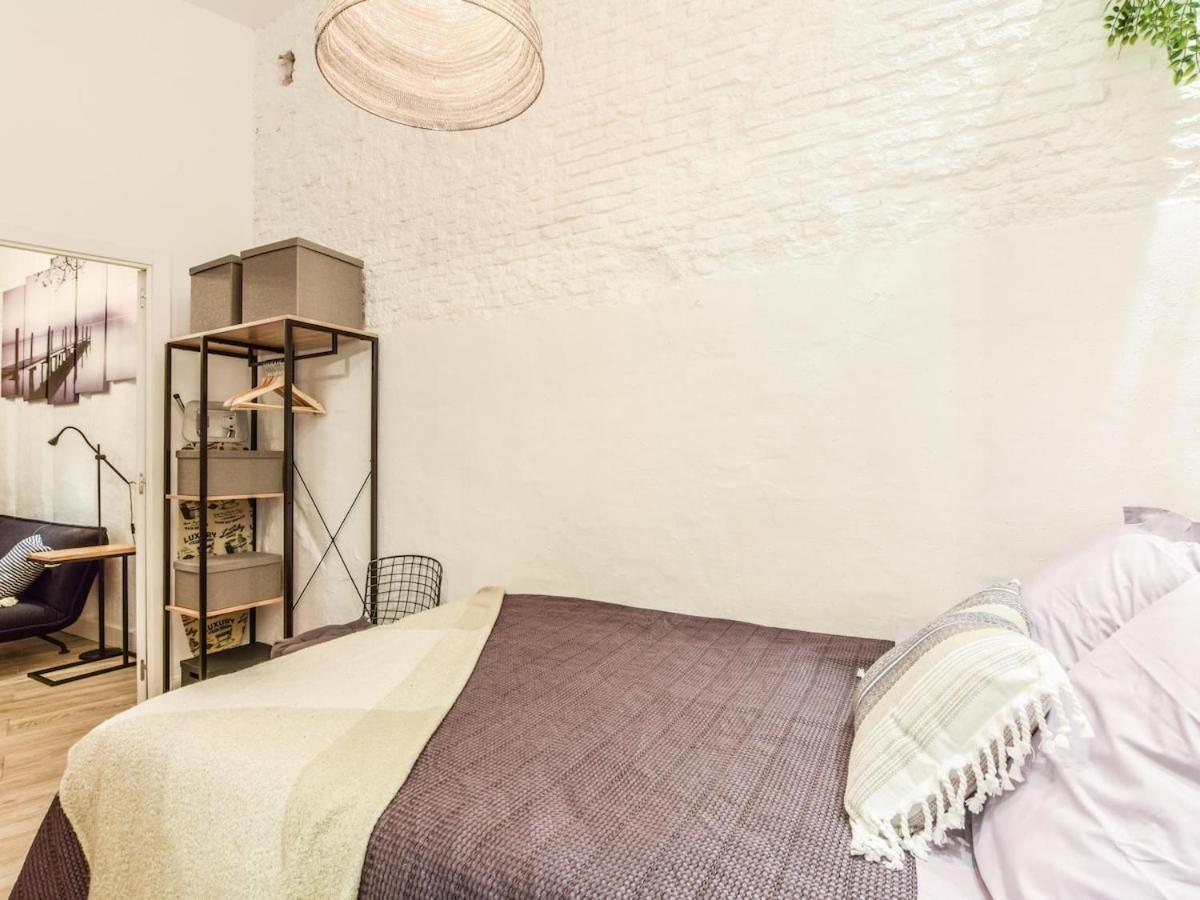 Apartamento Plaza De Lavapies Alquiler Temporal Мадрид Экстерьер фото